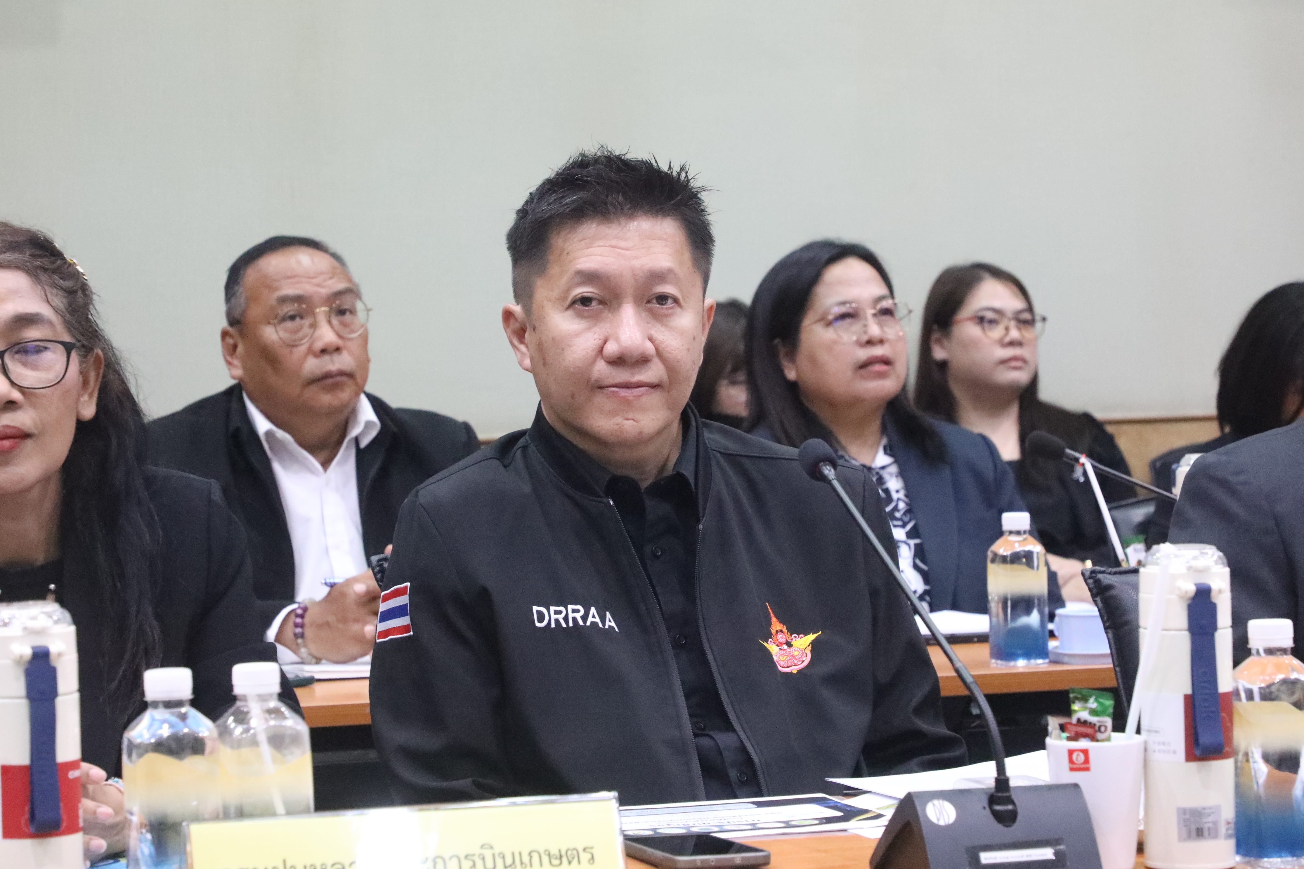 title - รองปลัด กษ. ประชุมสัญจร 5 หน่วยงานภายใต้การกำกับดูแล ณ ส.ป.ก. 